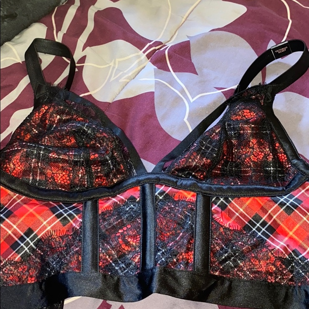 VS Bra